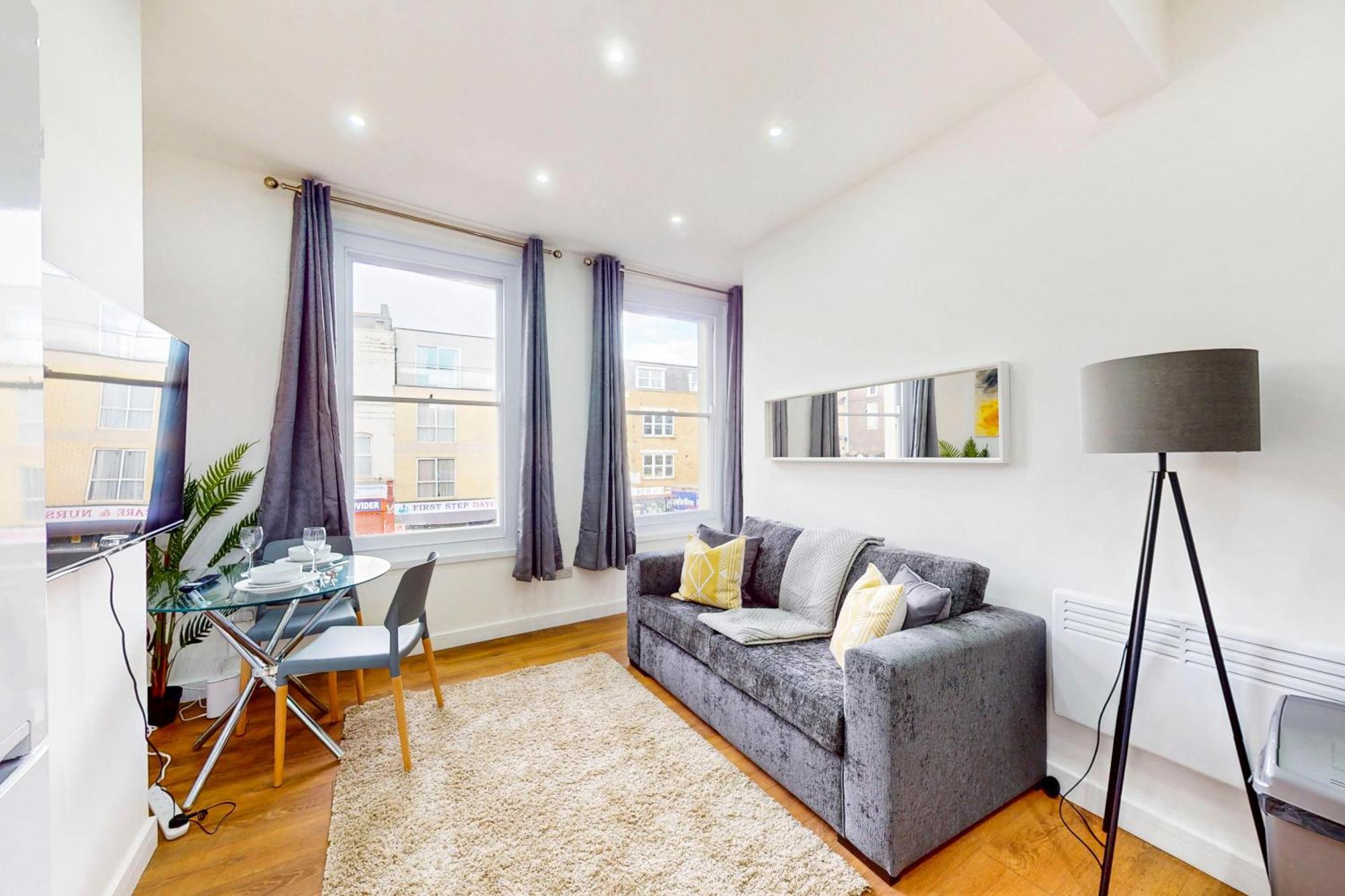 Apartamento 2br Flat 5 Min Walk To New Cross Gate Station Londres