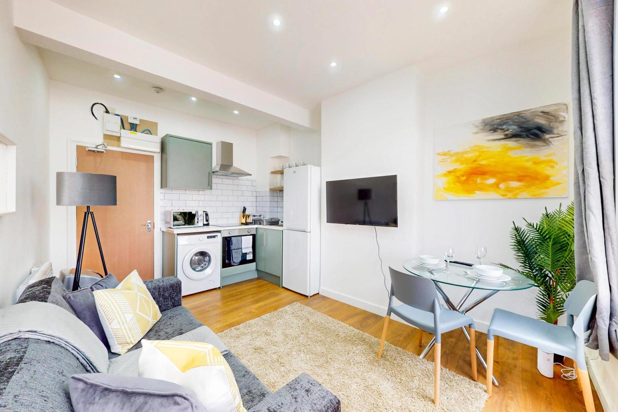 2br Flat 5 Min Walk To New Cross Gate Station Apartamento